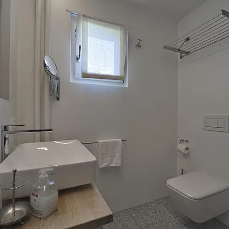 Chesa Gordona 2 - Celerina Apartment *